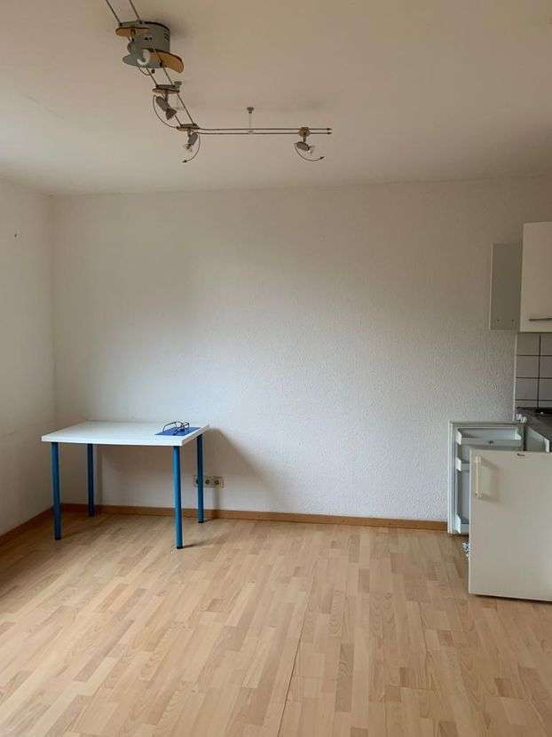 Wohnung zum Mieten in Elberfeld, Wuppertal 300 € 22 m² 1 zimmer