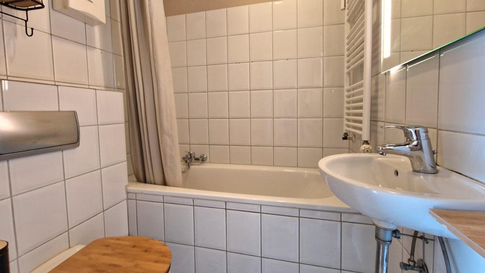 Etagenwohnung Bochum - 3 Zimmer, 76 m&sup2;, 209.000&euro; | Angebot:26945414