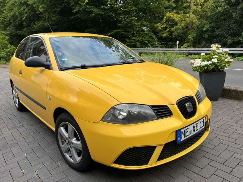 Seat Ibiza 202.485 km 1.900 € Velbert 42555