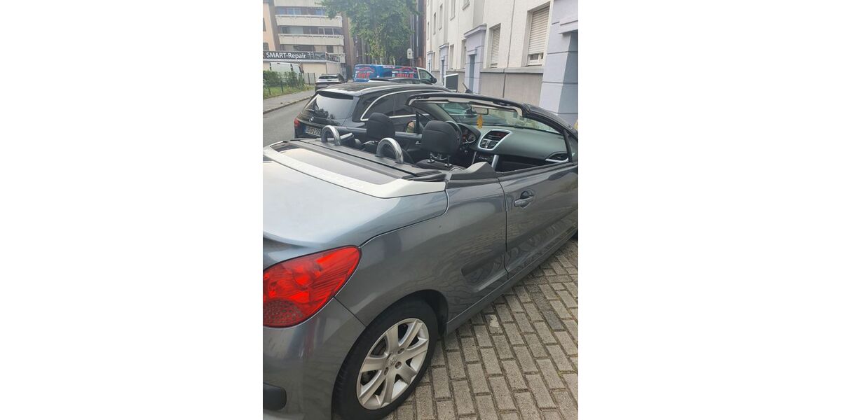 Peugeot 207 156.000 km 1.000 &euro; Mulheim an der Ruhr 45476