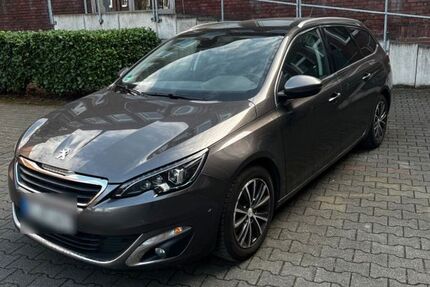 Peugeot 308 279.800 km 5.499 € Gelsenkirchen 45881
