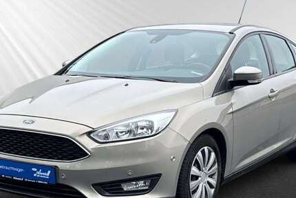 Ford Focus 70.200 km 8.490 &euro; Oberhausen 46145