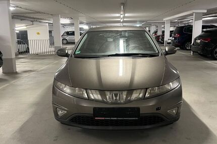 Honda Civic 200.000 km 4.000 &euro; Essen 45326