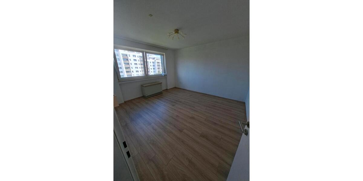Etagenwohnung Bochum Günnigfeld - 4 Zimmer, 104 m&sup2;, 1.150&euro; | Angebot:26521887
