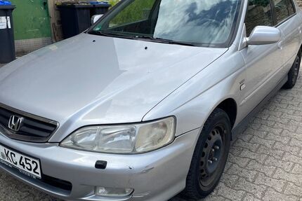 Honda Accord 171.570 km 2.000 &euro; Hagen 58097