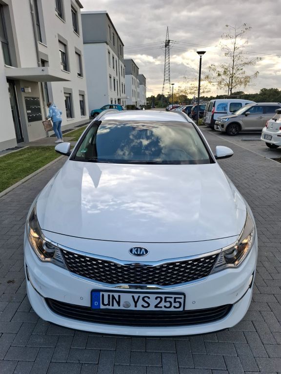 Kia Optima 92.000 km 14.500 € Dortmund 44309