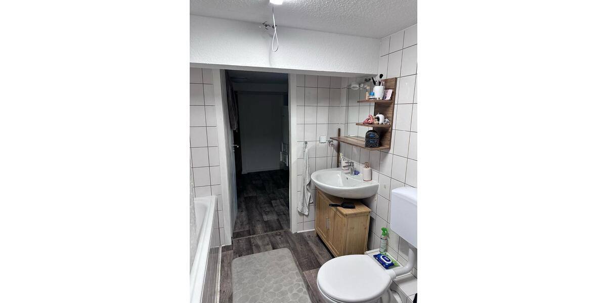 Dachgeschoßwohnung Herne Sodingen - 2.5 Zimmer, 55 m&sup2;, 470&euro; | Angebot:25632977