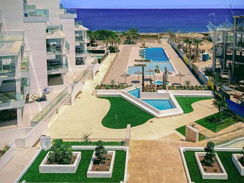 Wohnung zum Kaufen in Denia 799.000 € 87 m²