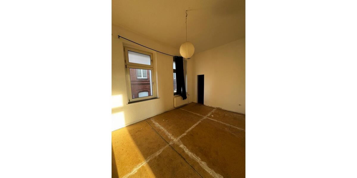 3 Zimmer KDB 1 OG in Erle Crangerstr 3 zimmer