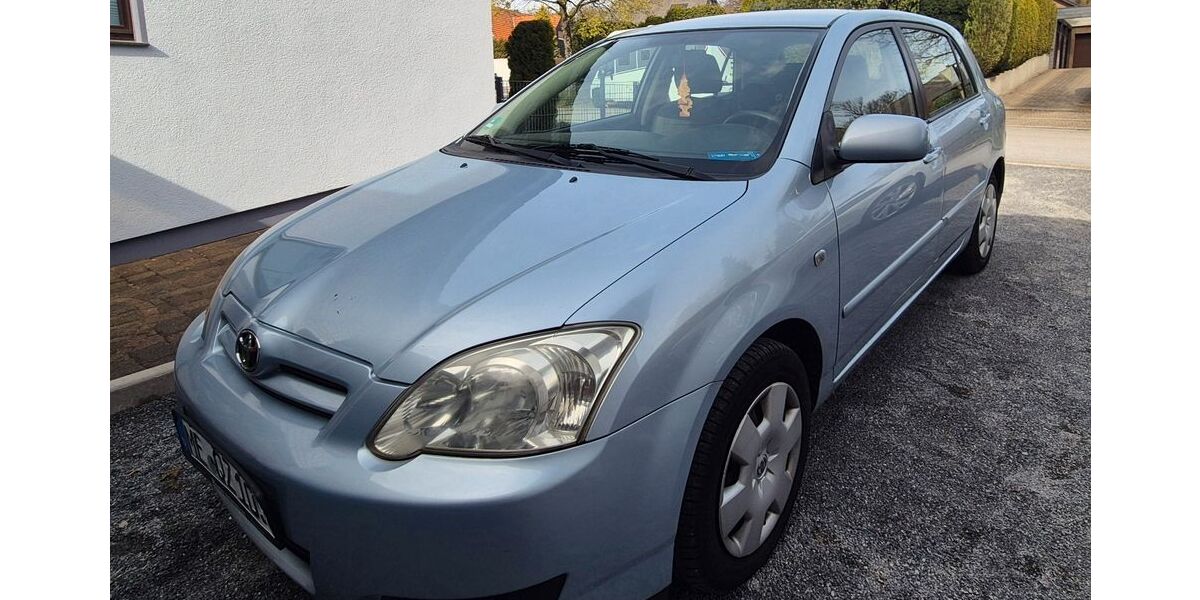 Toyota Corolla 222.000 km 3.499 &euro; Wülfrath 42489