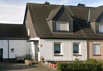 Preiswertes 5-Zimmer-Reihenendhaus in Lünen