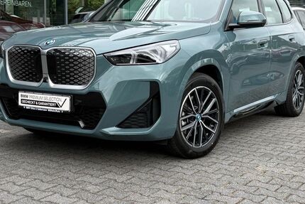 BMW iX1 15.390 km 50.850 &euro; Mülheim 45472