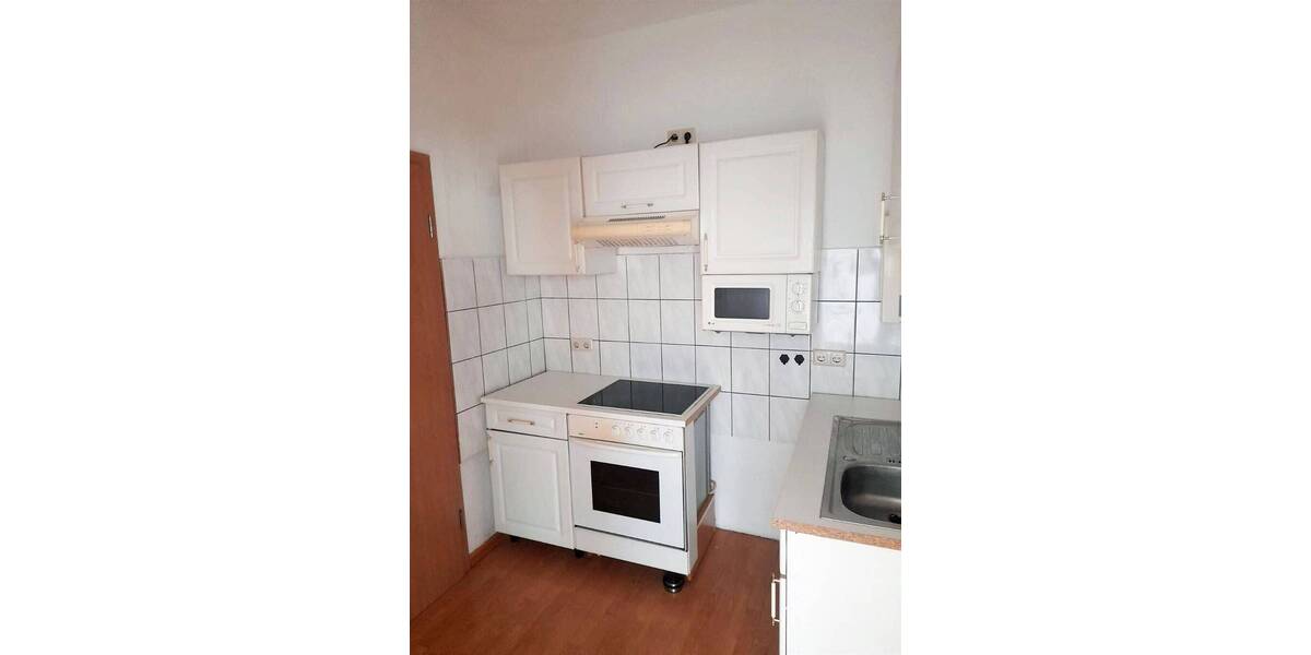 Etagenwohnung Oberhausen Stadtmitte - 2 Zimmer, 55 m&sup2;, 275&euro; | Angebot:26903996