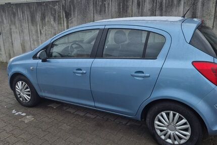 Opel Corsa 80.000 km 4.999 &euro; Mülheim an der Ruhr 45475
