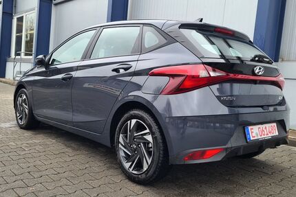 Hyundai i20 23.200 km 15.700 € Essen 45276