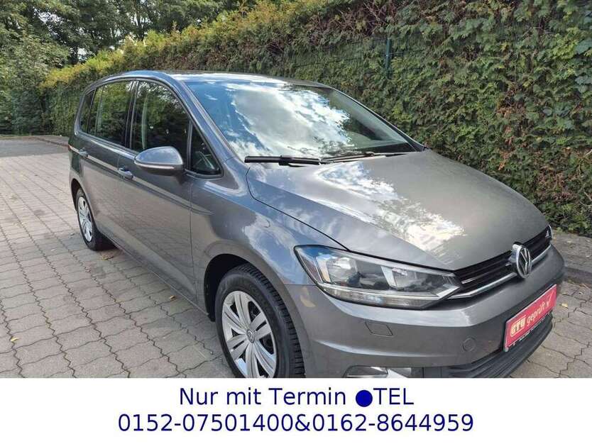 VW Touran 207.000 km 10.450 € Gelsenkirchen 45892