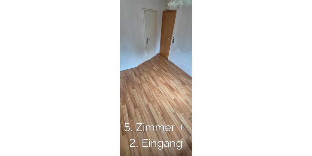 Dachgeschoßwohnung Bochum Günnigfeld - 5 Zimmer, 100 m&sup2;, 781&euro; | Angebot:27547932