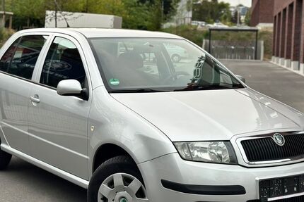 Skoda Fabia 149.000 km 2.290 &euro; Essen 45145