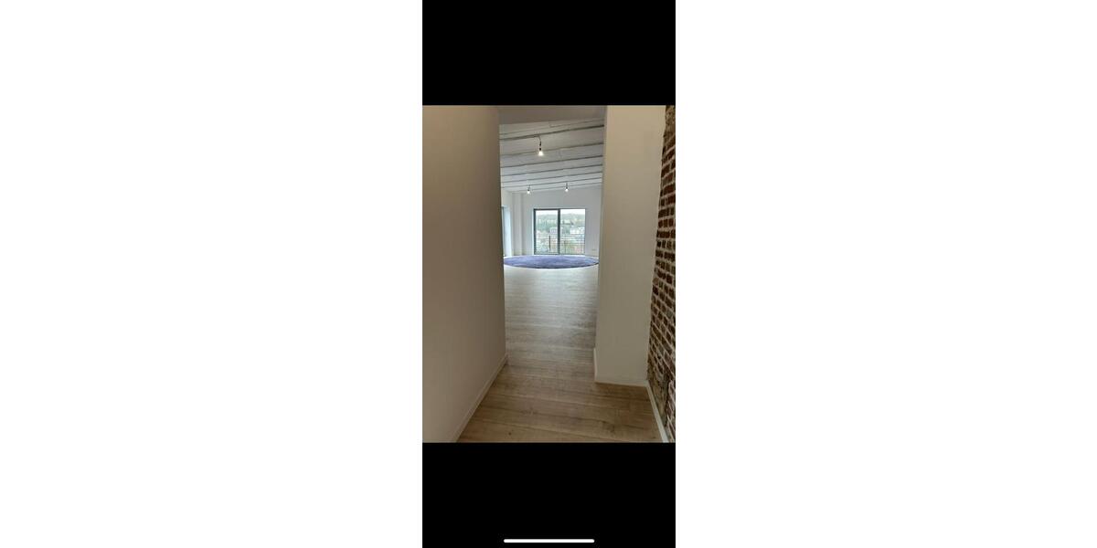 Attraktive 2 12 Zimmer Loftwohnung in der Paulstr. zu vermieten 2.5 zimmer