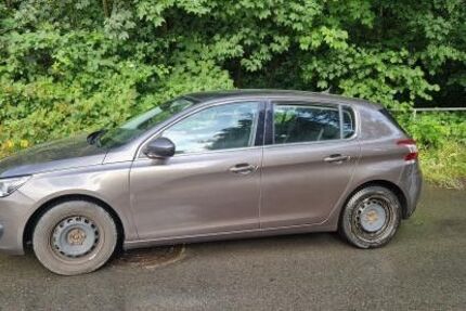Peugeot 308 145.000 km 12.900 &euro; Dortmund 44388