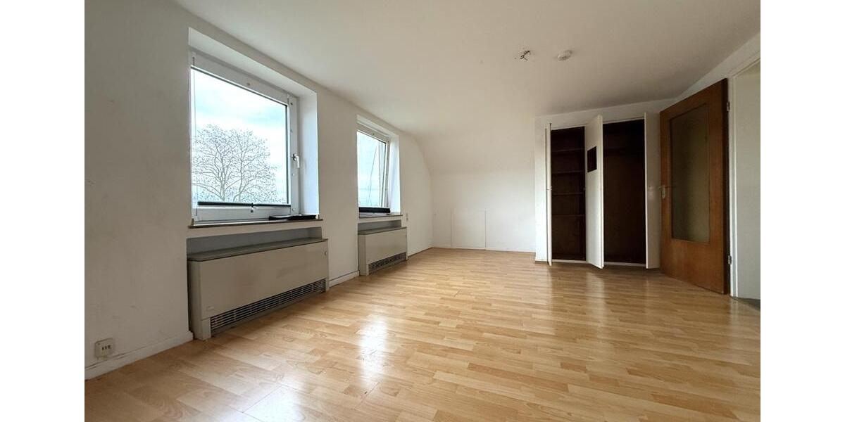 Dachgeschoßwohnung Gladbeck Brauck - 1 Zimmer, 35 m&sup2;, 245&euro; | Angebot:24492061
