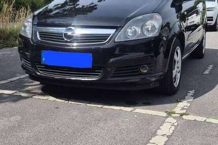 Opel Zafira 223.800 km 3.600 € Kostenberg (Velbert) 42549