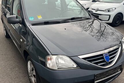 Dacia Logan 220.000 km 1.499 &euro; Recklinghausen 45663