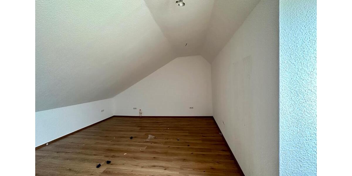 Etagenwohnung Witten - 1 Zimmer, 70 m&sup2;, 600&euro; | Angebot:26063543