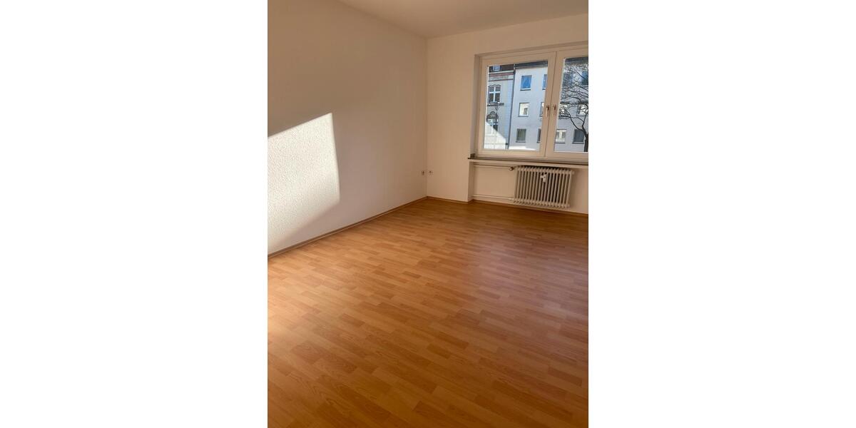 Etagenwohnung Dortmund Gartenstadt - 3 Zimmer, 82 m&sup2;, 999&euro; | Angebot:26420627