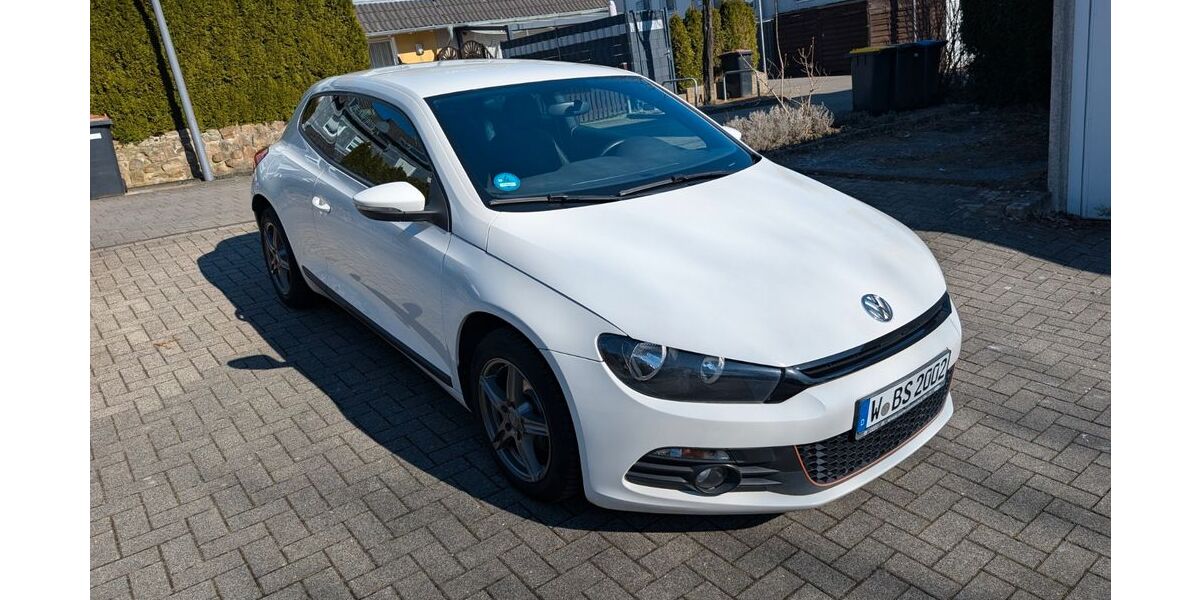 VW Scirocco 115.000 km 7.299 &euro; Wuppertal 42279