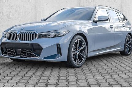 BMW 320 5.900 km 56.450 € Unna 59425