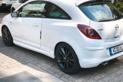 Opel Corsa 154.100 km 2.999 &euro; Wuppertal 42103