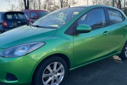 Mazda 2 89.000 km 3.990 &euro; Recklinghausen 45665