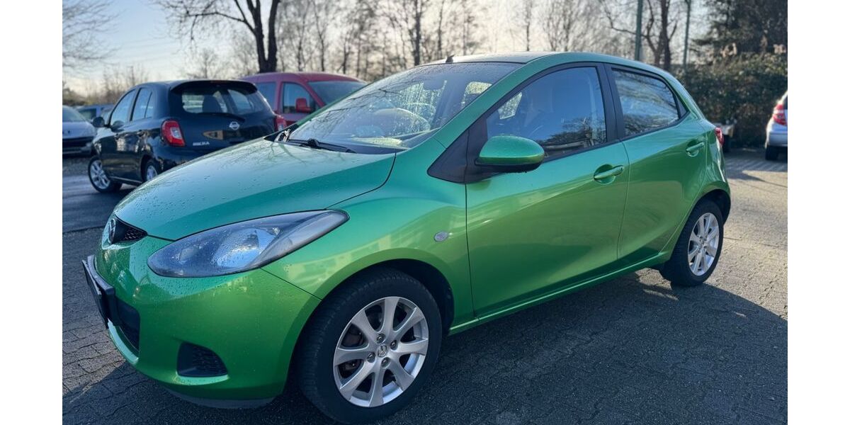 Mazda 2 89.000 km 3.990 &euro; Recklinghausen 45665