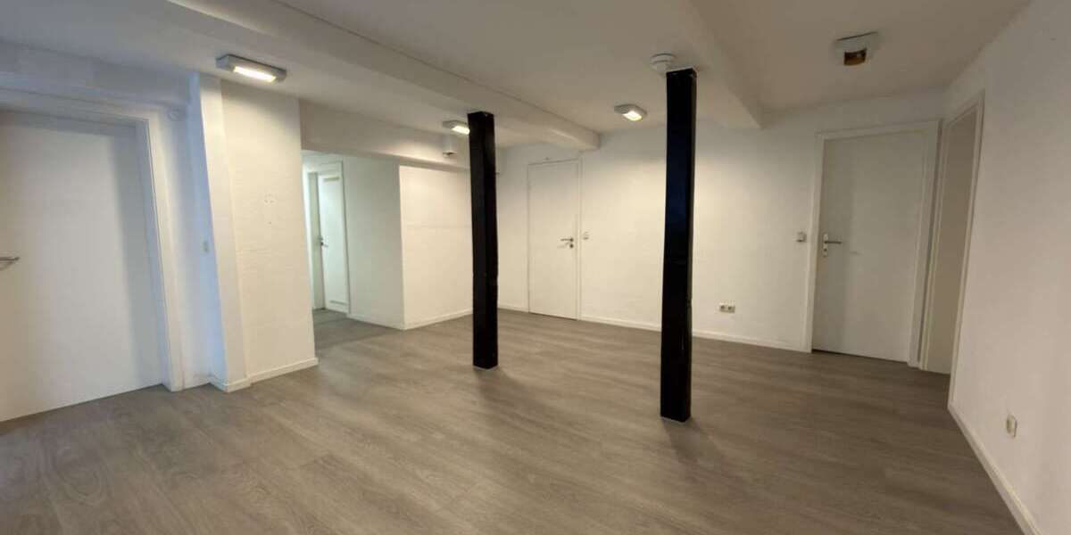 Großes Büro- und Praxisfläche in Hattingens Altstadt mit IT-Raum, LAN, Seminarraum und Gartennutzung 10 zimmer