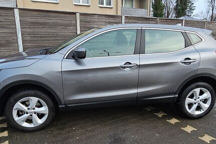 Nissan Qashqai 86.000 km 15.600 &euro; Oberhausen 46049