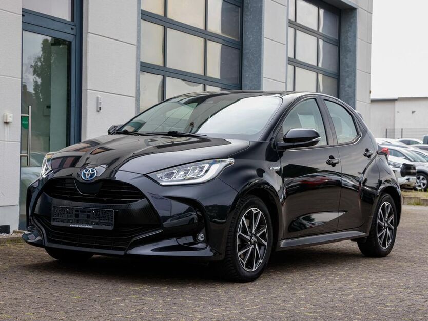 Toyota Yaris 37.000 km 19.949 € Bochum 44807
