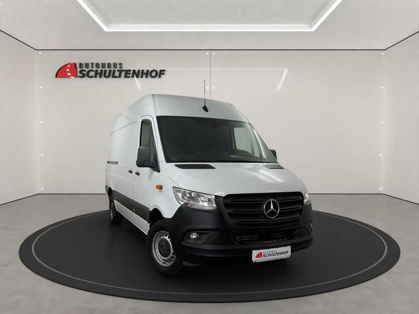 Mercedes-Benz Sprinter 40.922 km 31.499 € Mülheim/Ruhr 45481