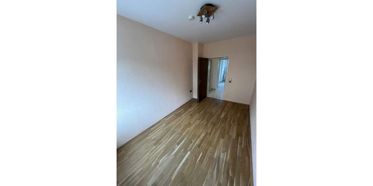 Etagenwohnung Essen Frintrop - 3 Zimmer, 61 m&sup2;, 569&euro; | Angebot:25803997