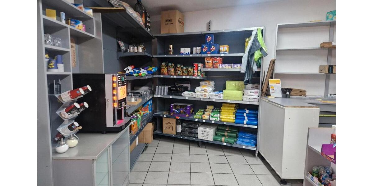 Kiosk Trinkhalle mit DHL Paketshop zu übergeben zimmer