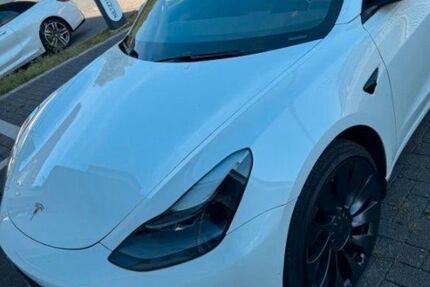 Tesla Model 3 63.426 km 22.990 &euro; Essen 45128