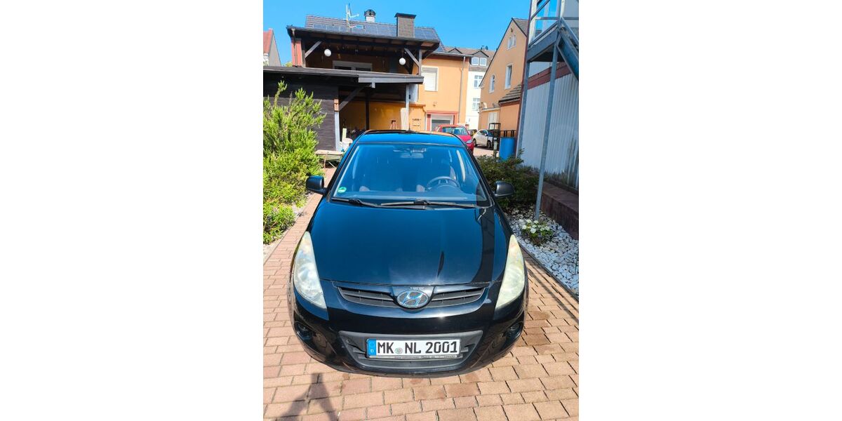 Hyundai i20 147.572 km 2.499 &euro; Dortmund 44388