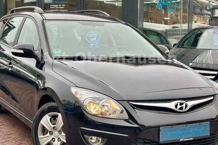 Hyundai i30 136.000 km 7.490 &euro; Oberhausen 46049