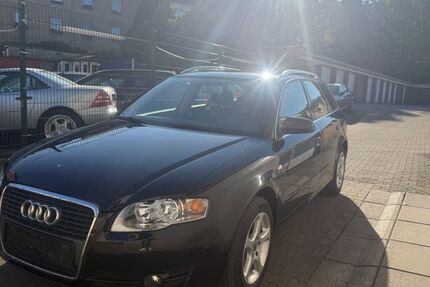 Audi A4 144.000 km 5.300 &euro; Essen 45143