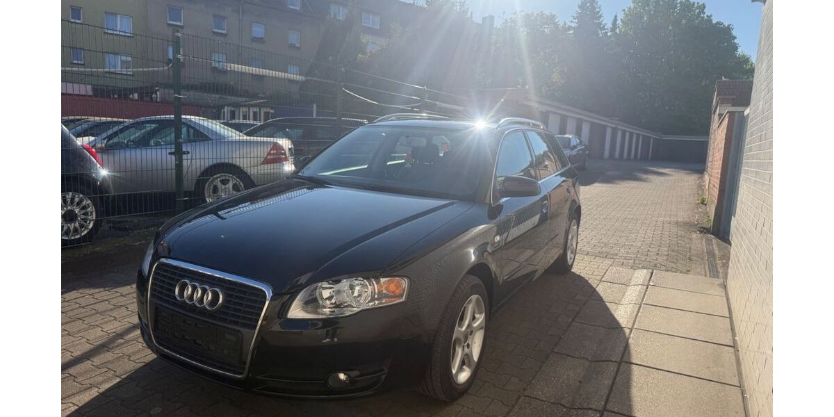 Audi A4 144.000 km 5.300 &euro; Essen 45143