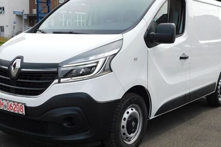 Renault Trafic 151.097 km 10.999 € Mülheim 45473