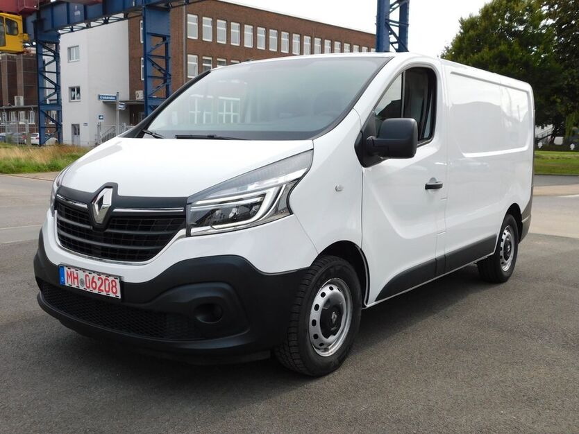 Renault Trafic 151.097 km 10.999 € Mülheim 45473