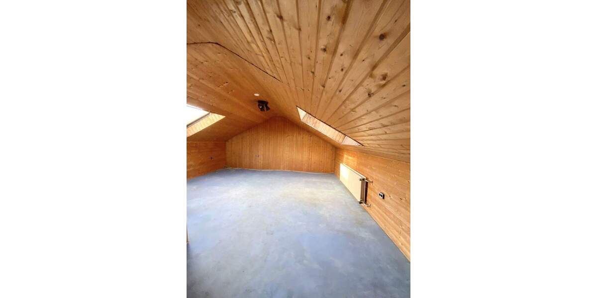 GENIESSEN SIE ZENTRALITÄT UND EIN GROSSZÜGIGES WOHNEN! 5 zimmer