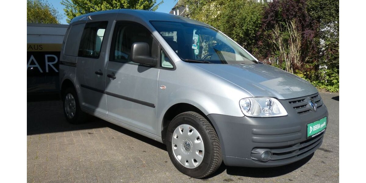 VW Caddy 128.100 km 6.490 &euro; Essen 45149
