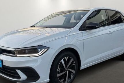 VW Polo 3.094 km 22.990 € Mülheim 45478